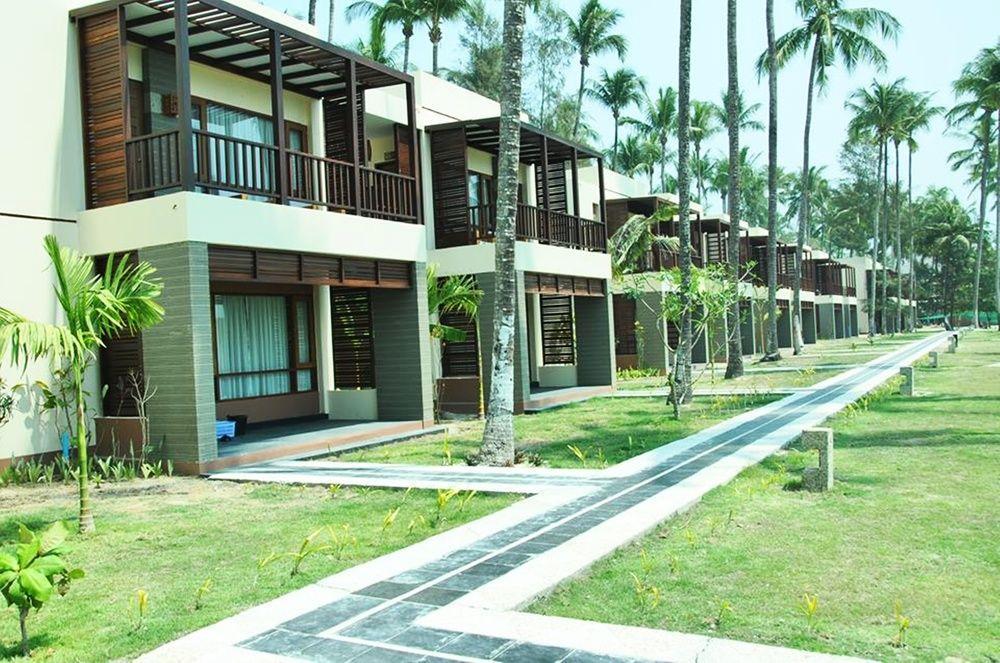 เมอร์เชียล รีทรีตแอนด์รีสอร์ต งาปาลี Hotel งาปาลิ ภายนอก รูปภาพ